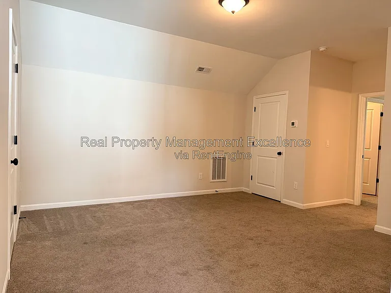 101 Brody Pine Way — Photo 41