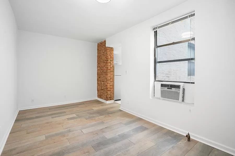 1st image of 214 E 82nd St APT 21