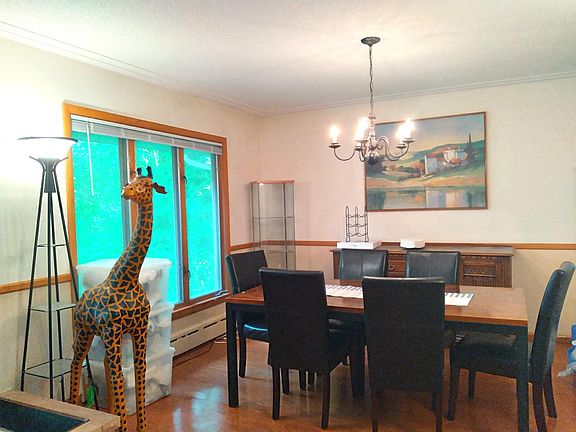 3rd image of 5324 Birchcrest Dr
