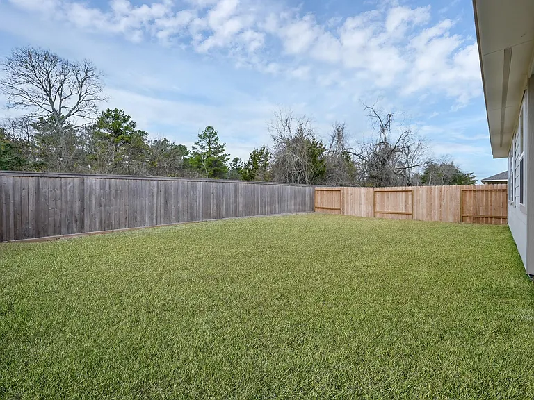 516 Monarch Trl — Photo 19