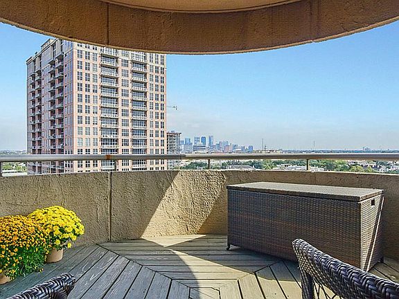 2nd image of 5000 Montrose Blvd Unit 10G