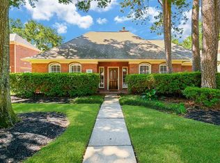 12511 Leytonstone St, Tomball, TX 77377