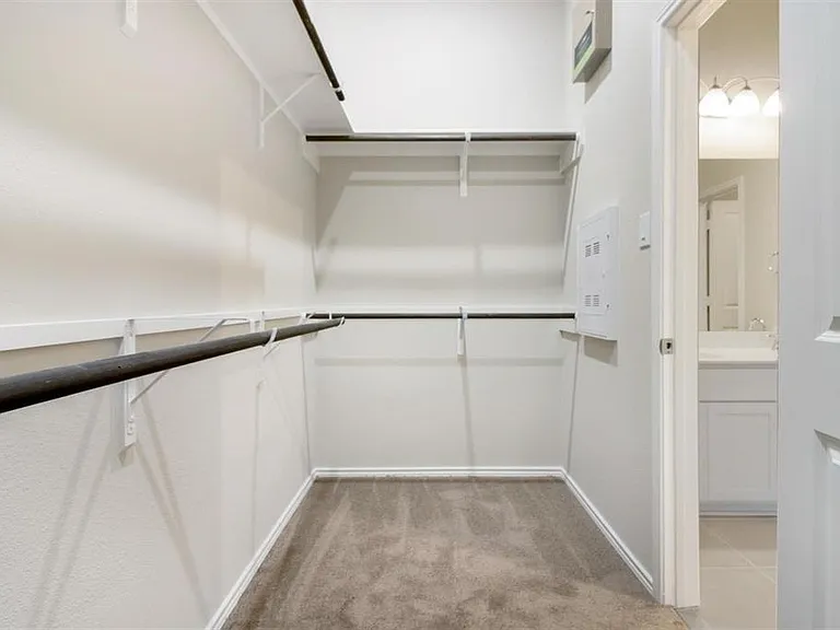 10518 Cecilia Star Ln — Photo 21