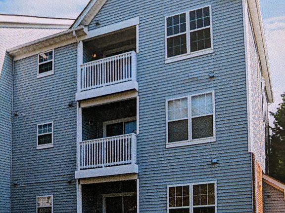 2nd image of 655 Constellation Sq SE Unit C