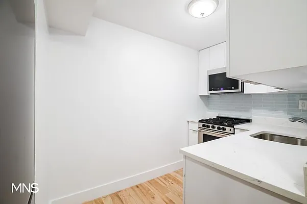 Rented by MNS Marketing | media 13