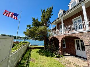 700 Steamboat Rd #1G, Greenwich, CT 06830