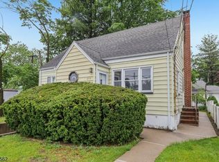 215 Henley Ave, New Milford Boro, NJ 07646