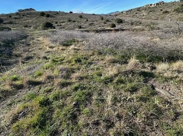 12225 S Bensch Cir, Mayer, AZ 86333