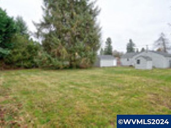 4th image of 4425 Hager St SE