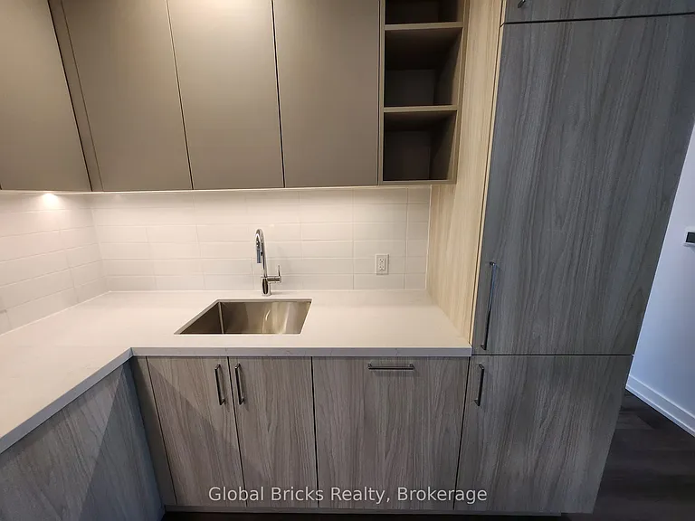 2851 Highway 7 Rd — Photo 12