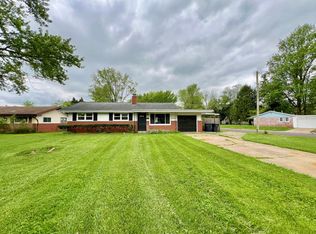 4202 Shirley Dr, Belleville, IL 62226