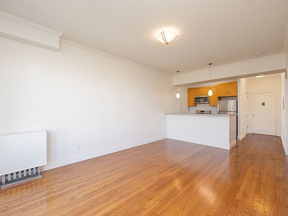 2nd image of 575 Pierce St APT 503
