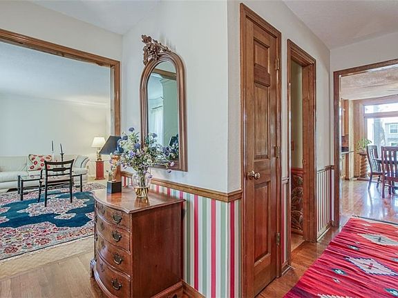 5th image of 8415 Greenwood Cir