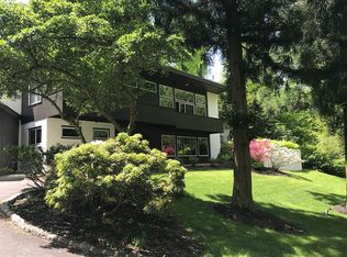 911 Bryn Mawr Ave, Penn Valley, PA 19072