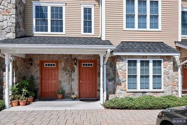 16 Matt Fenton Dr #16 — Photo 23