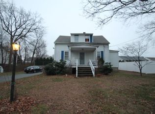 16 Milton St, Seekonk, MA 02771