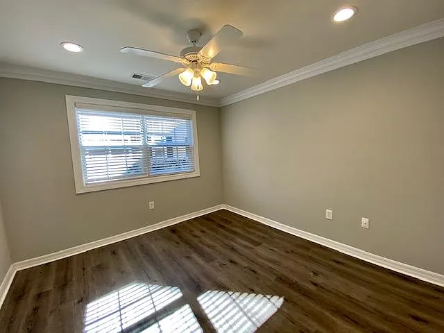 MONTAUK FLOOR PLAN