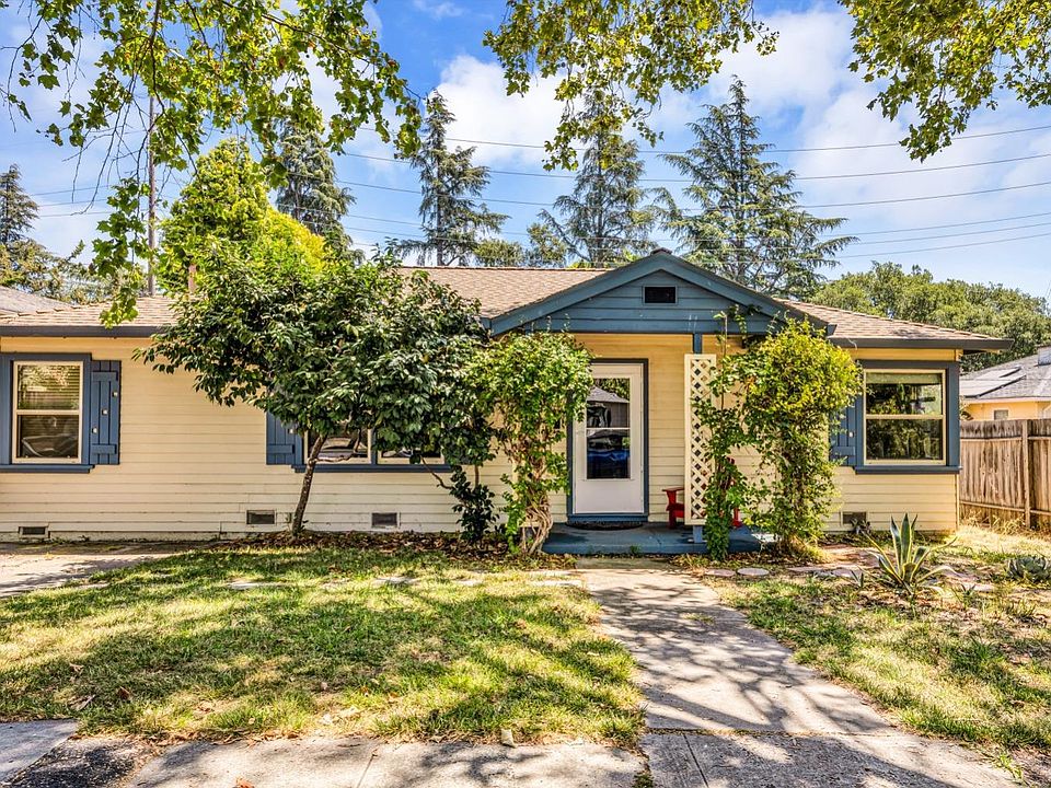 1st image of 10 Hoffman Avenue