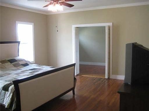 4th image of 3780 Royal Palm Ave