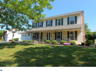 1014 Kingscote Dr, Harleysville, PA 19438