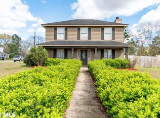 1085 Smokerise Dr, Mobile, AL 36695
