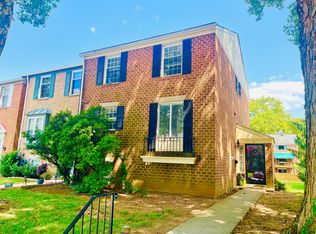 1 Crotona Ct, Lutherville Timonium, MD 21093
