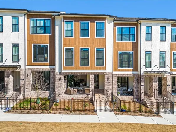 213 Downing Dr, Alpharetta, GA 30022