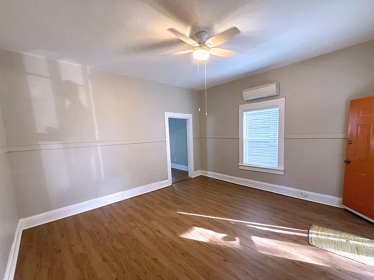 1001 Curran St NW #1 — Photo 5