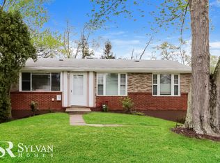 609 Snowball Rd, Monroeville, PA 15146