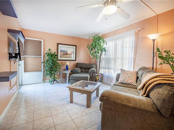 4th image of 1799 N Highland Ave #159
