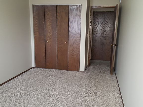 5th image of 795 6th St E APT 207