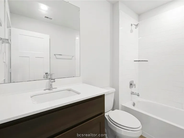 1232 Amistad Loop — Photo 16