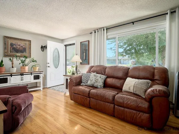 4912 Nimmo Dr, Cheyenne, WY 82009