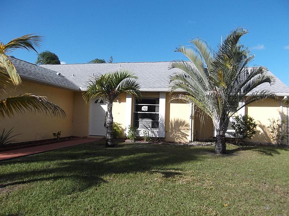 2nd image of 2447 SE Pascal Avenue