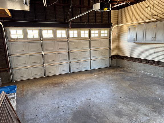 2 Car Garage