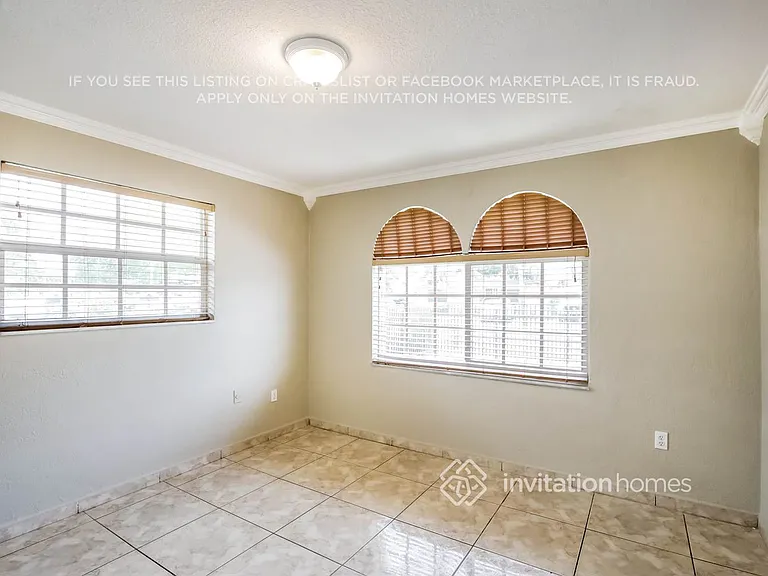 6545 SW 29th St — Photo 6