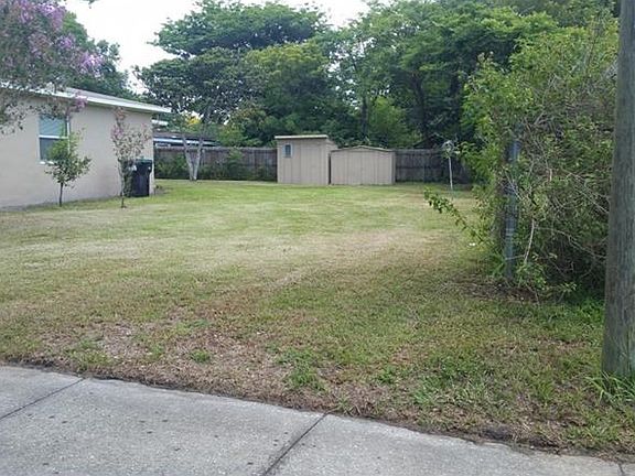 2nd image of 6405 Dogwood Dr