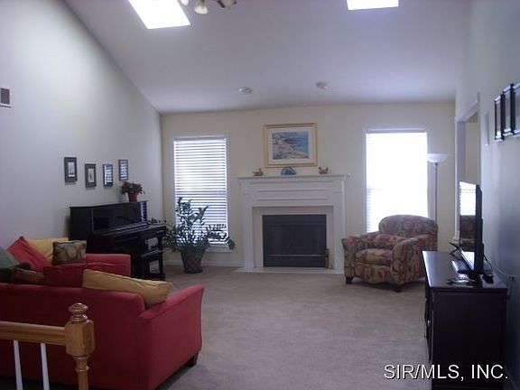 4th image of 1308 Gerber Woods Dr