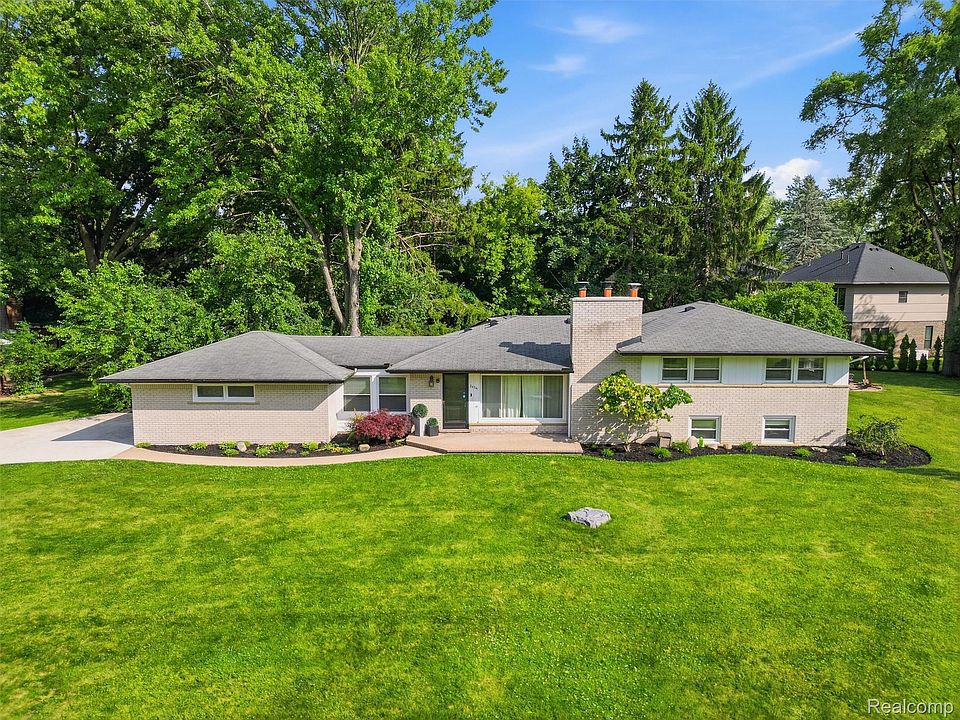 1st image of 24741 Tudor Ln