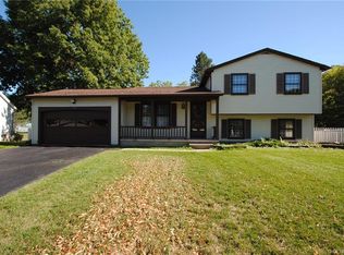 12 Landstone Ter, Rochester, NY 14606