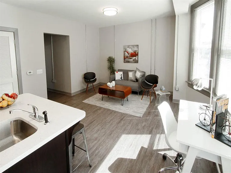 HBG Realty SoMa — Photo 7