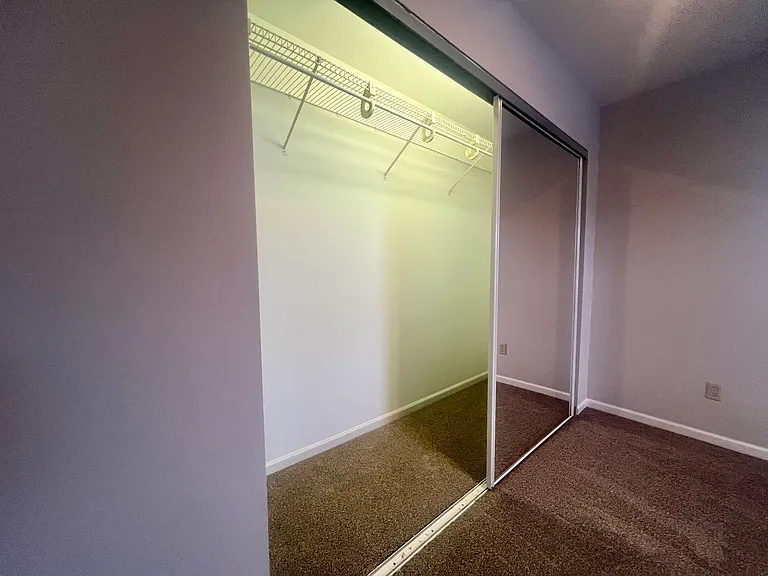 2703 Arctic Ave #B — Photo 7