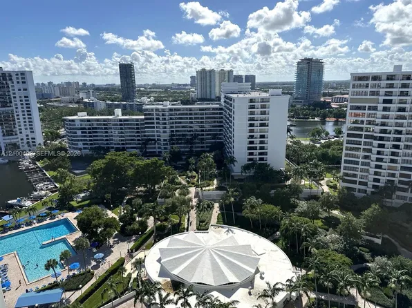 2500 Parkview Dr APT 2018, Hallandale Beach, FL 33009