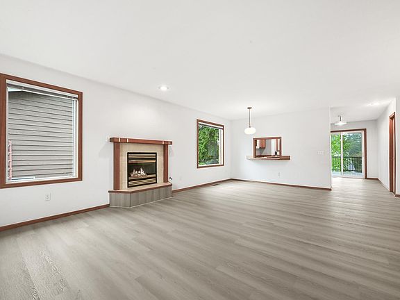 Brand new floors throughout. Family/dining room area