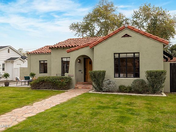 3rd image of 505 W CORONADO Road