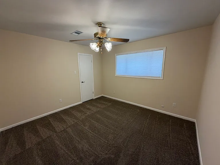 8211 Braes Meadow Dr — Photo 34