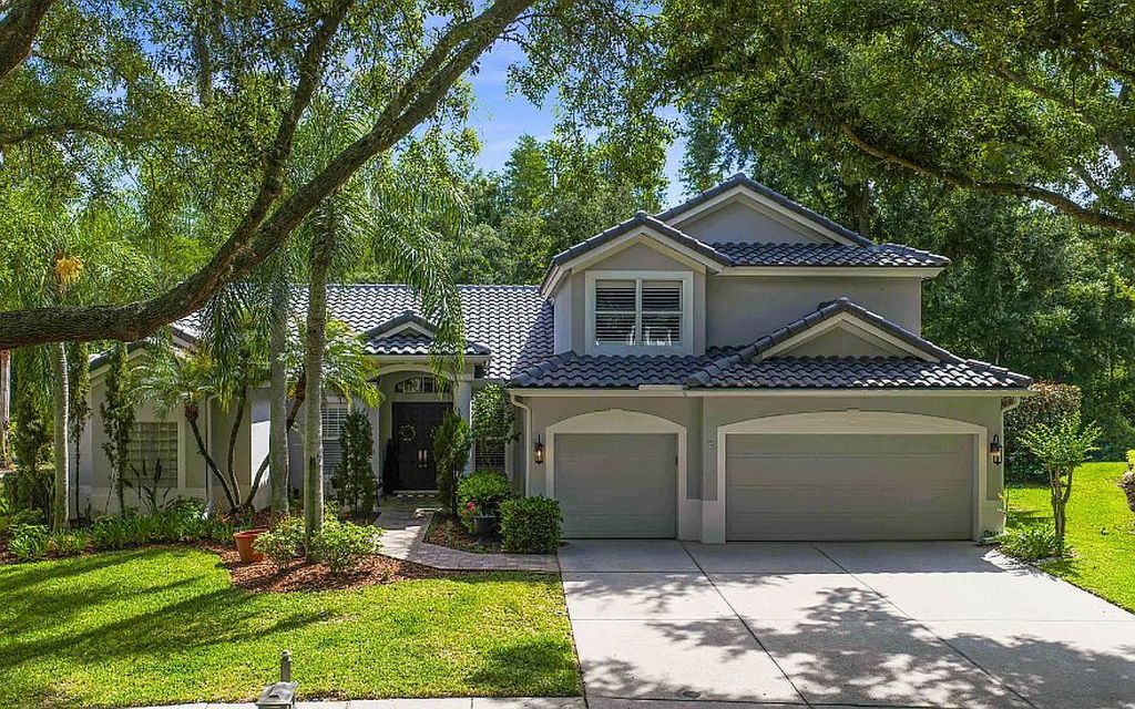 10208 Garden Alcove Dr - Property Image