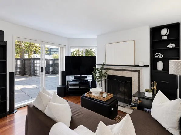 555 W 14th Ave #104, Vancouver, BC V5Z 4G8