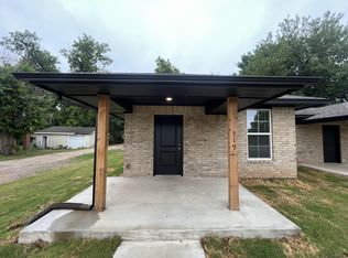 519 W Minnesota Ave #1, Chickasha, OK 73018