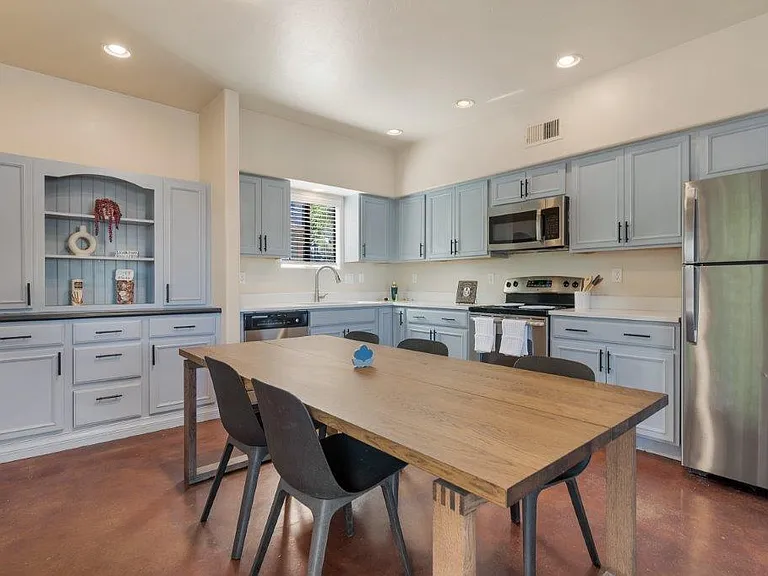 The Benedictine Townhomes — Photo 4